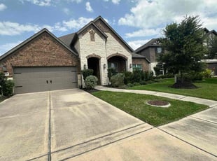 Bruce W.'s turf care service result