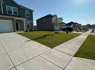 Stacy A.'s lawn service service result