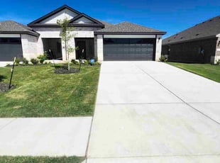Brittany T.'s lawn care service result