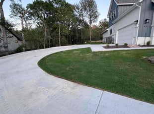 Joan Claire L.'s lawn maintenance service result