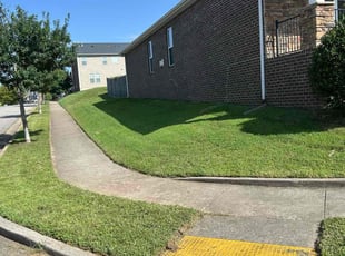 Weston S.'s grass cutting service result