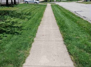 Kimberly J.'s lawn maintenance service result