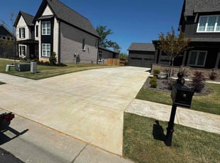 Dana M.'s grass maintenance service result