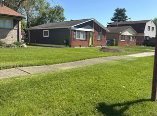 Veronica S.'s lawn service service result