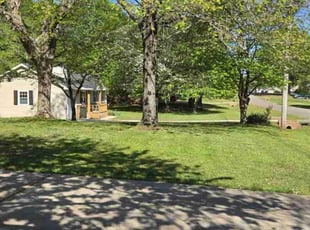 Malcolm B.'s lawn service service result
