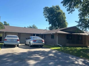 Donna V.'s turf maintenance service result