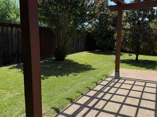 Jillian B.'s lawn maintenance service result