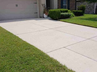 Lowden S.'s grass maintenance service result