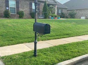 Laurie A.'s grass cutting service result