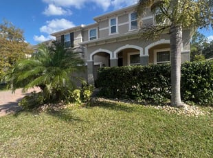 Derek S.'s Bush Trimming service result