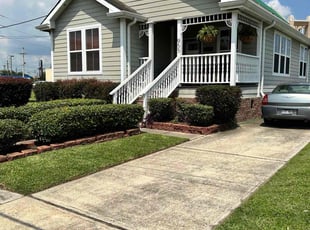Vicky S.'s lawn care services service result