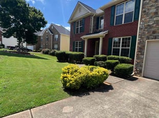 Mildred S.'s lawn service service result