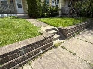 Brandon L.'s lawn care services service result