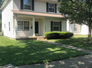 Betty D.'s yard service service result