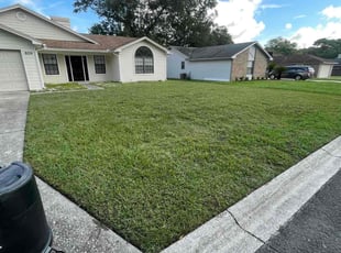 Robert A..'s lawn care services service result