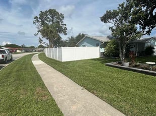 Thomas D.'s lawn care services service result