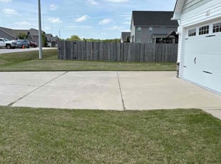 Karen B.'s lawn care services service result