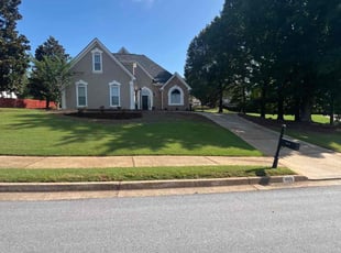 Suzanne Z.'s lawn care service result