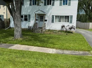 Kimberly K.'s turf maintenance service result