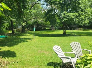 Jennifer R.'s lawn care services service result