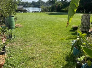 Melissa R.'s lawn care services service result