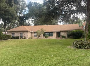 Sara S.'s lawn service service result