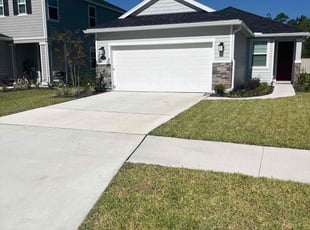Jacqueline W.'s lawn care services service result