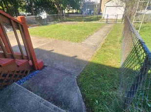 Jonnah O.'s lawn care services service result