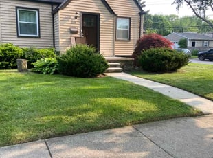 Himmlar R.'s lawn care services service result