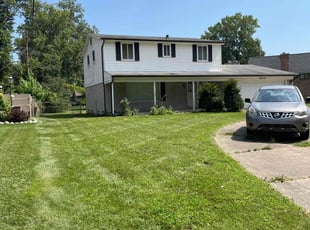 Darlene A.'s lawn maintenance service result