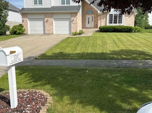 Keshia W.'s lawn maintenance service result