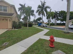 Kathy W.'s lawn maintenance service result