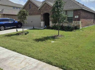 Jessica H.'s lawn care services service result
