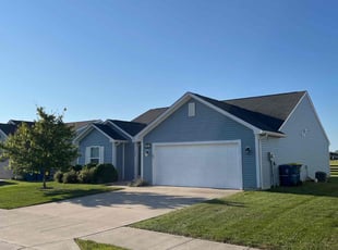 Jacqueline M.'s lawn maintenance service result