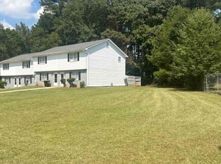 Melody S.'s lawn service service result