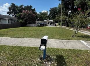 Eric M.'s lawn service service result