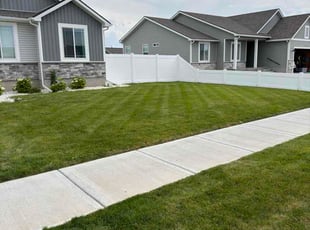 Amy M.'s lawn service service result