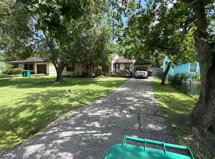 Nancy B.'s lawn care services service result