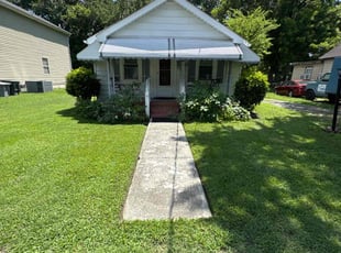Shannon G.'s grass cutting service result