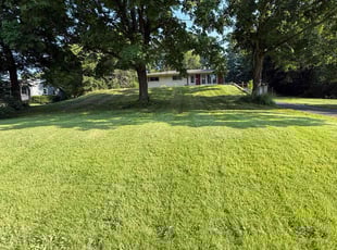 Beverly G.'s lawn maintenance service result