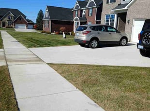 Henry C.'s lawn maintenance service result