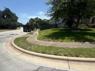 Kailand P.'s lawn service service result