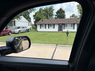 Lois O.'s lawn care service result