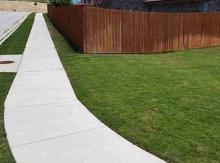 Rosalinda T.'s turf maintenance service result