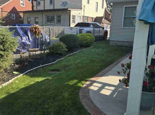 Charley B.'s Bush Trimming service result