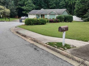 Theresa L.'s lawn care services service result