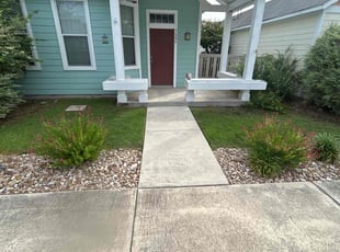 Jeffrey J.'s lawn service service result