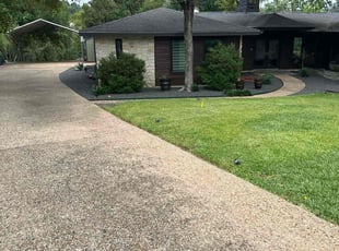 Tracy C.'s lawn service service result