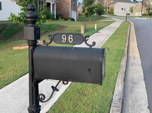 Danni B.'s grass maintenance service result