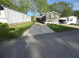 Alden H.'s lawn maintenance service result